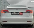 Белый Тесла Модель 3, объемом двигателя 0.1 л и пробегом 42 тыс. км за 23990 $, фото 12 на Automoto.ua
