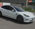 Білий Тесла Модель 3, об'ємом двигуна 0 л та пробігом 130 тис. км за 20000 $, фото 4 на Automoto.ua