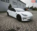 Белый Тесла Модель 3, объемом двигателя 0 л и пробегом 71 тыс. км за 19999 $, фото 5 на Automoto.ua