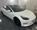 Білий Тесла Модель 3, об'ємом двигуна 0 л та пробігом 115 тис. км за 21900 $, фото 1 на Automoto.ua