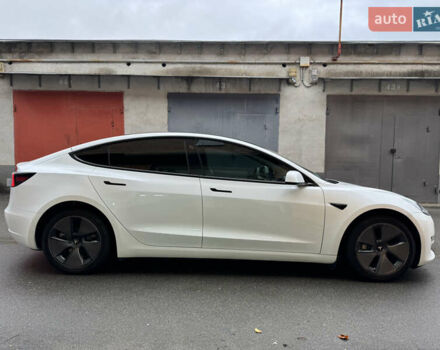Белый Тесла Модель 3, объемом двигателя 0 л и пробегом 45 тыс. км за 29000 $, фото 10 на Automoto.ua
