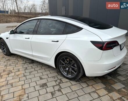Белый Тесла Модель 3, объемом двигателя 0 л и пробегом 92 тыс. км за 19000 $, фото 3 на Automoto.ua