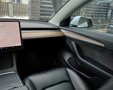 Білий Тесла Модель 3, об'ємом двигуна 0 л та пробігом 104 тис. км за 20600 $, фото 14 на Automoto.ua