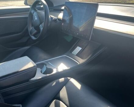 Белый Тесла Модель 3, объемом двигателя 0 л и пробегом 168 тыс. км за 17500 $, фото 8 на Automoto.ua