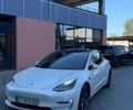 Білий Тесла Модель 3, об'ємом двигуна 0 л та пробігом 133 тис. км за 19400 $, фото 13 на Automoto.ua