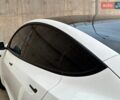 Белый Тесла Модель 3, объемом двигателя 0 л и пробегом 63 тыс. км за 18900 $, фото 19 на Automoto.ua