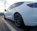Білий Тесла Модель 3, об'ємом двигуна 0 л та пробігом 170 тис. км за 16500 $, фото 13 на Automoto.ua
