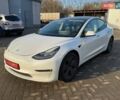 Белый Тесла Модель 3, объемом двигателя 0 л и пробегом 167 тыс. км за 18500 $, фото 3 на Automoto.ua