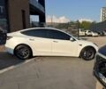 Білий Тесла Модель 3, об'ємом двигуна 0 л та пробігом 62 тис. км за 17585 $, фото 8 на Automoto.ua