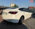Белый Тесла Модель 3, объемом двигателя 0 л и пробегом 62 тыс. км за 17600 $, фото 8 на Automoto.ua