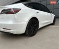Білий Тесла Модель 3, об'ємом двигуна 0 л та пробігом 49 тис. км за 21900 $, фото 5 на Automoto.ua