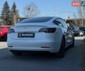 Білий Тесла Модель 3, об'ємом двигуна 0 л та пробігом 185 тис. км за 16500 $, фото 17 на Automoto.ua