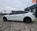 Білий Тесла Модель 3, об'ємом двигуна 0 л та пробігом 84 тис. км за 18900 $, фото 27 на Automoto.ua