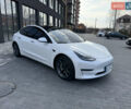 Белый Тесла Модель 3, объемом двигателя 0 л и пробегом 37 тыс. км за 19999 $, фото 69 на Automoto.ua