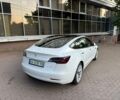 Білий Тесла Модель 3, об'ємом двигуна 0 л та пробігом 43 тис. км за 19000 $, фото 5 на Automoto.ua