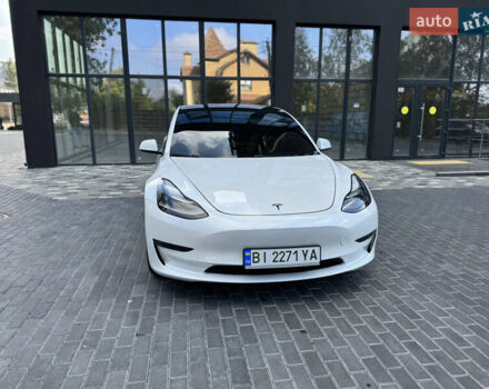 Белый Тесла Модель 3, объемом двигателя 0 л и пробегом 34 тыс. км за 21500 $, фото 82 на Automoto.ua