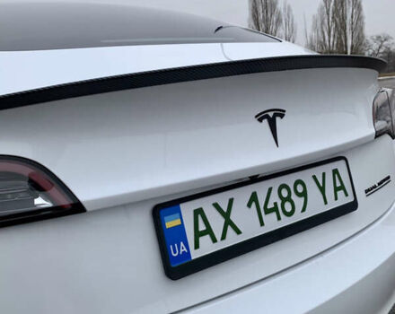 Белый Тесла Модель 3, объемом двигателя 0 л и пробегом 20 тыс. км за 22900 $, фото 27 на Automoto.ua