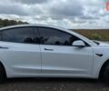 Белый Тесла Модель 3, объемом двигателя 0 л и пробегом 59 тыс. км за 22499 $, фото 3 на Automoto.ua