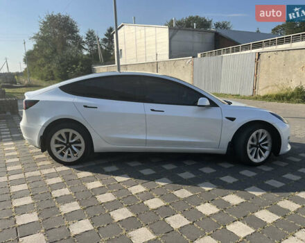 Белый Тесла Модель 3, объемом двигателя 0 л и пробегом 85 тыс. км за 20500 $, фото 4 на Automoto.ua