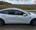 Белый Тесла Модель 3, объемом двигателя 0 л и пробегом 59 тыс. км за 22499 $, фото 4 на Automoto.ua