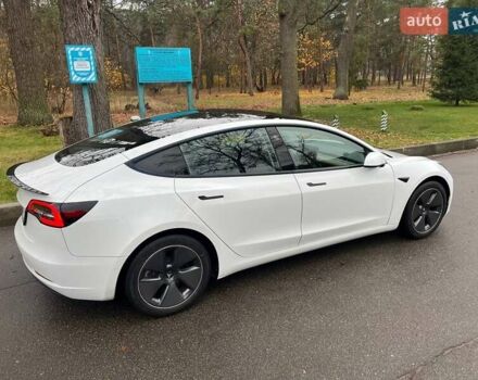 Білий Тесла Модель 3, об'ємом двигуна 0 л та пробігом 154 тис. км за 13999 $, фото 4 на Automoto.ua