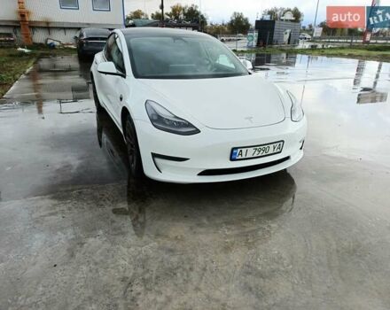 Білий Тесла Модель 3, об'ємом двигуна 0 л та пробігом 80 тис. км за 18999 $, фото 10 на Automoto.ua