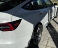 Белый Тесла Модель 3, объемом двигателя 0 л и пробегом 43 тыс. км за 22000 $, фото 2 на Automoto.ua