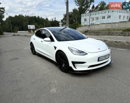Тесла Модель 3 2021 у Малине на Automoto.ua Білий Тесла Модель 3, об'ємом двигуна 0 л та пробігом 75 тис. км за 24000 $, фото 4 на Automoto.ua
