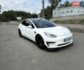 Белый Тесла Модель 3, объемом двигателя 0 л и пробегом 75 тыс. км за 25600 $, фото 4 на Automoto.ua