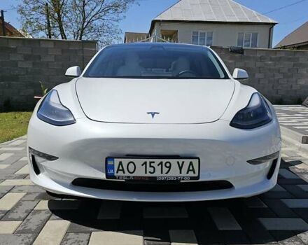 Білий Тесла Модель 3, об'ємом двигуна 0 л та пробігом 51 тис. км за 35000 $, фото 2 на Automoto.ua