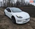 Белый Тесла Модель 3, объемом двигателя 0 л и пробегом 63 тыс. км за 19200 $, фото 1 на Automoto.ua