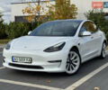 Тесла Модель 3 2021 в Мукачеве на Automoto.ua Белый Тесла Модель 3, объемом двигателя 0 л и пробегом 50 тыс. км за 20800 $, фото 1 на Automoto.ua