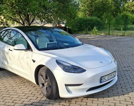 Белый Тесла Модель 3, объемом двигателя 0 л и пробегом 95 тыс. км за 20900 $, фото 2 на Automoto.ua