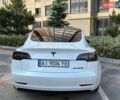 Белый Тесла Модель 3, объемом двигателя 0 л и пробегом 130 тыс. км за 19900 $, фото 3 на Automoto.ua