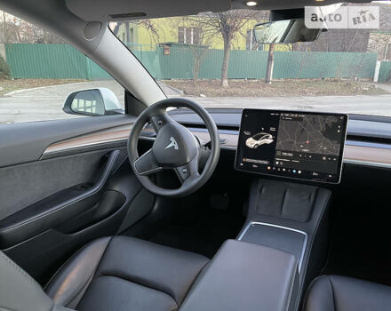 Білий Тесла Модель 3, об'ємом двигуна 0 л та пробігом 34 тис. км за 19500 $, фото 20 на Automoto.ua