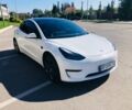 Белый Тесла Модель 3, объемом двигателя 0 л и пробегом 50 тыс. км за 24000 $, фото 1 на Automoto.ua