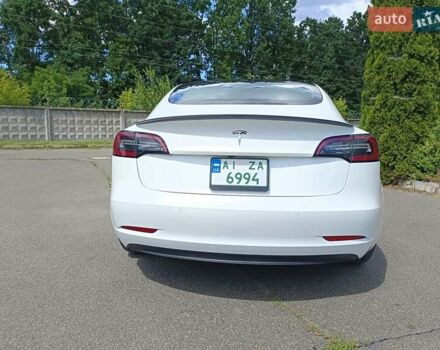 Белый Тесла Модель 3, объемом двигателя 0 л и пробегом 79 тыс. км за 17400 $, фото 16 на Automoto.ua