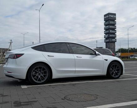 Тесла Модель 3 2021 в Луцке на Automoto.ua Белый Тесла Модель 3, объемом двигателя 0 л и пробегом 170 тыс. км за 17000 $, фото 20 на Automoto.ua