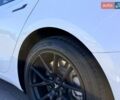 Белый Тесла Модель 3, объемом двигателя 0 л и пробегом 59 тыс. км за 21400 $, фото 25 на Automoto.ua