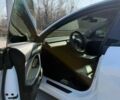 Білий Тесла Модель 3, об'ємом двигуна 0 л та пробігом 63 тис. км за 22000 $, фото 9 на Automoto.ua
