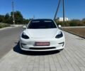Білий Тесла Модель 3, об'ємом двигуна 0 л та пробігом 120 тис. км за 18786 $, фото 2 на Automoto.ua
