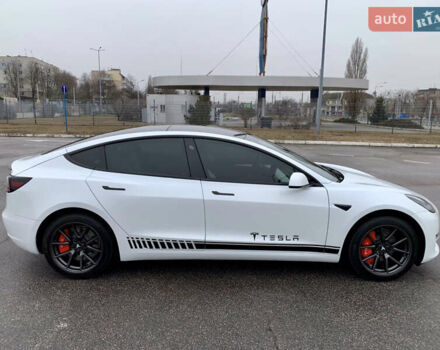 Белый Тесла Модель 3, объемом двигателя 0 л и пробегом 20 тыс. км за 22900 $, фото 8 на Automoto.ua
