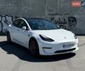 Белый Тесла Модель 3, объемом двигателя 0 л и пробегом 62 тыс. км за 20400 $, фото 1 на Automoto.ua