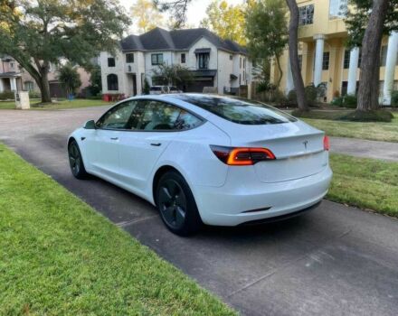 Білий Тесла Модель 3, об'ємом двигуна 0 л та пробігом 24 тис. км за 11900 $, фото 4 на Automoto.ua