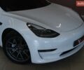 Білий Тесла Модель 3, об'ємом двигуна 0 л та пробігом 117 тис. км за 18500 $, фото 1 на Automoto.ua
