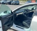 Білий Тесла Модель 3, об'ємом двигуна 0 л та пробігом 131 тис. км за 19700 $, фото 13 на Automoto.ua