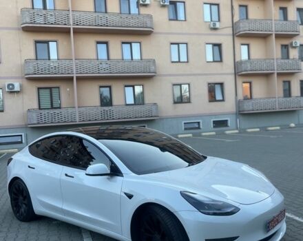 Белый Тесла Модель 3, объемом двигателя 0 л и пробегом 750 тыс. км за 21800 $, фото 1 на Automoto.ua