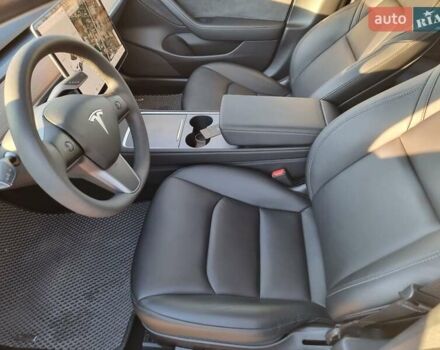 Тесла Модель 3 2021 в Кропивницком (Кировограде) на Automoto.ua Белый Тесла Модель 3, объемом двигателя 0 л и пробегом 20 тыс. км за 29500 $, фото 41 на Automoto.ua
