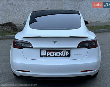 Белый Тесла Модель 3, объемом двигателя 0 л и пробегом 52 тыс. км за 21500 $, фото 10 на Automoto.ua