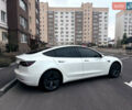 Тесла Модель 3 2021 в Днепре (Днепропетровске) на Automoto.ua Белый Тесла Модель 3, объемом двигателя 0 л и пробегом 38 тыс. км за 22000 $, фото 5 на Automoto.ua